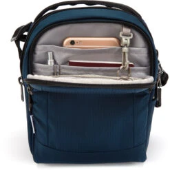 Pacsafe Metrosafe LS100 Shoulder Bag -Osprey Butikk iview 5035489 004 pic10