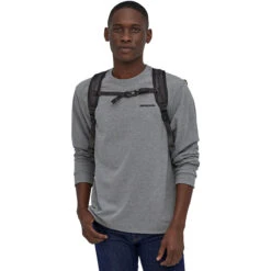 Patagonia Ultralight Black Hole 27L Bag 12 Patagonia Ultralight Black Hole 27L Bag -Osprey Butikk iview 5036054 001 pic4