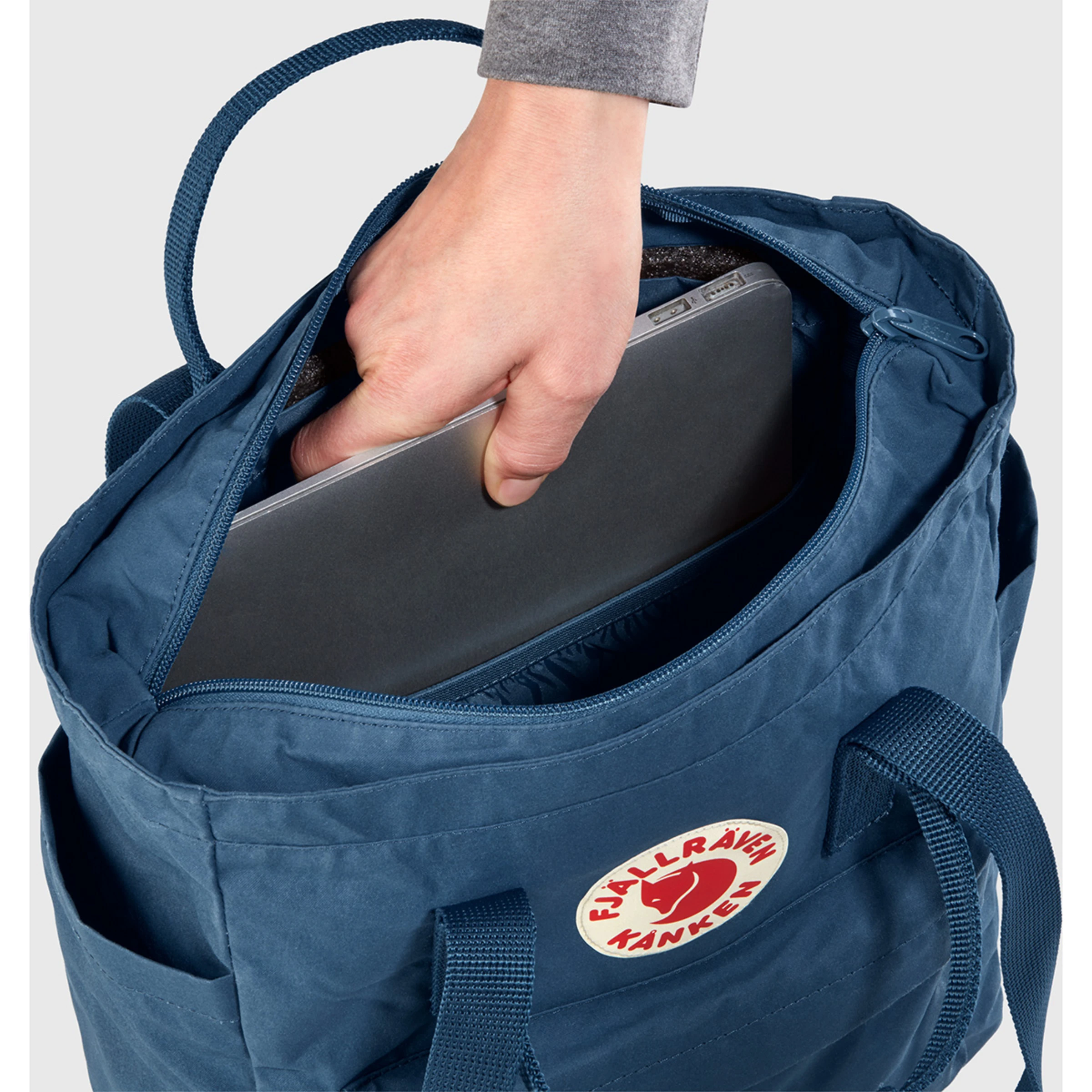 FJÄLLRÄVEN Kånken Messenger Bag 12 FJÄLLRÄVEN Kånken Messenger Bag - Bilde 10