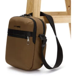 Pacsafe Metrosafe X Vertical Crossbody Shoulder Bag -Osprey Butikk iview 5040294 005 pic6